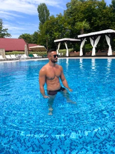 ZackFraserPool图片 4