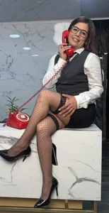 linda_norris_ Secretary ♥ Pic
