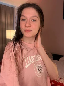 MinaMancilla after shower Foto 5