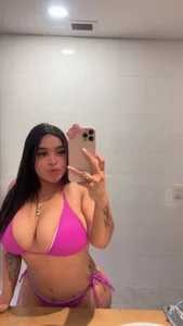 Danna_222 Public Pic