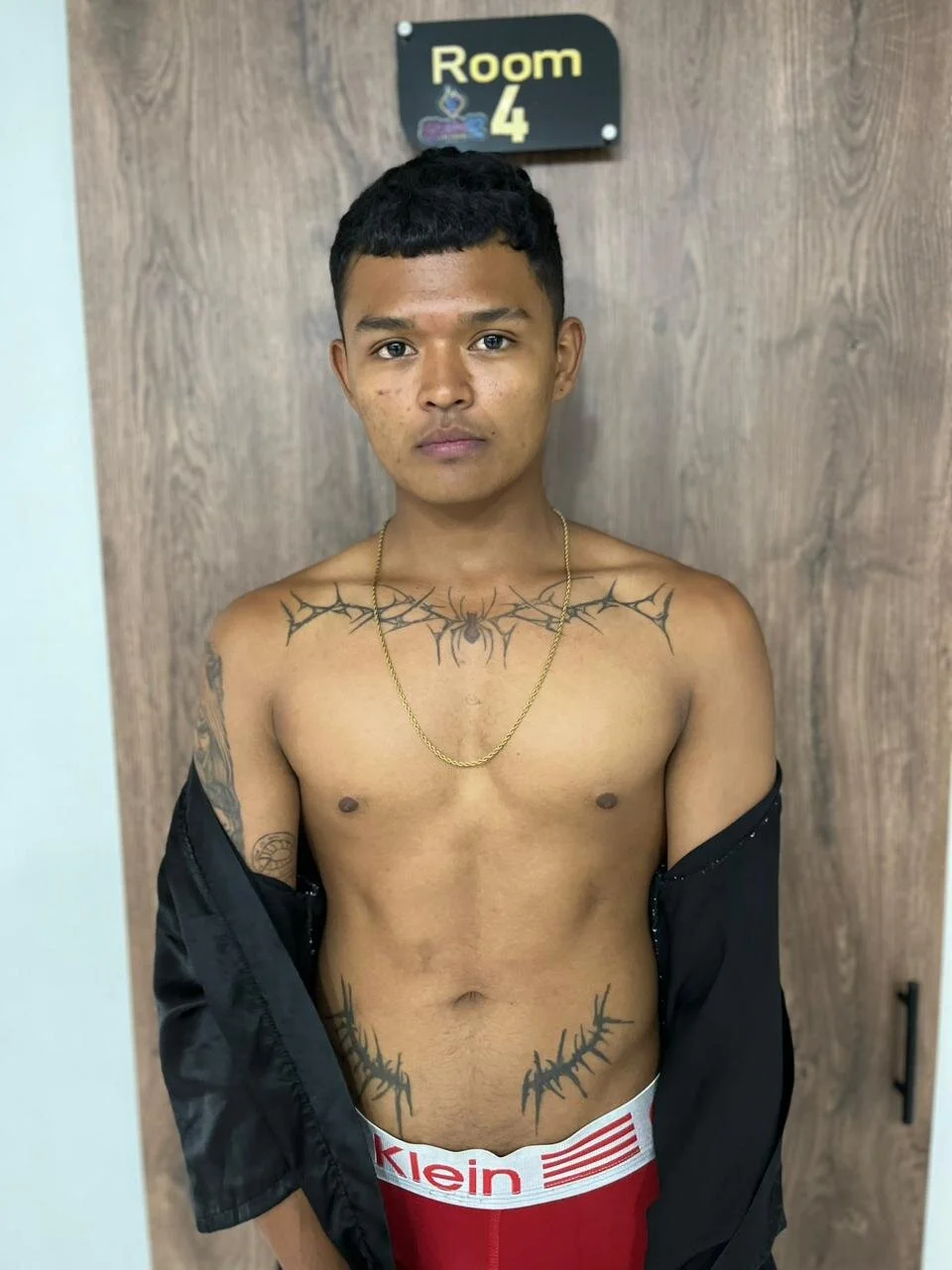 صور AndrewKenoxx_ الرائجة  3324