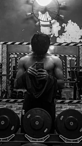 TITE_PUSSY_LOVER Arm Power .................................. Foto