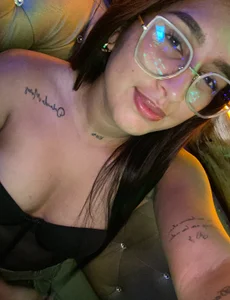 velahot14's XXX Nude Photo 4