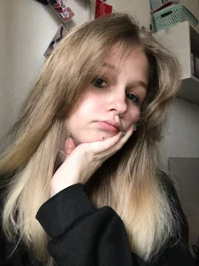 Julie_Cutie Public Pic 2