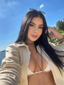 sophia_deluxe18 😈😈 Foto