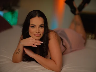 Sensual and mysterious de NayraJade  4 Imagens