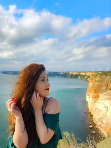 PenelopeLynnxAdventurous Girl Bild 7