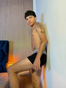 VelvetPassion Public  5টি ছবি