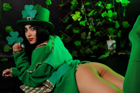 katy_rioss There is luck in coinciding Gambar 4