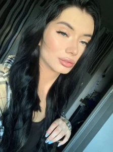 Public de KatiaWailes  2 Imagens