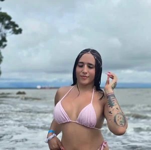 Manusomer 🩵🦋🐬🌊💦 Pic
