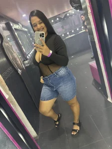 Scarlett_Cooperr_ Public slika 3