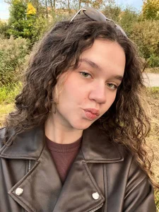 ellymoors Public Foto 8