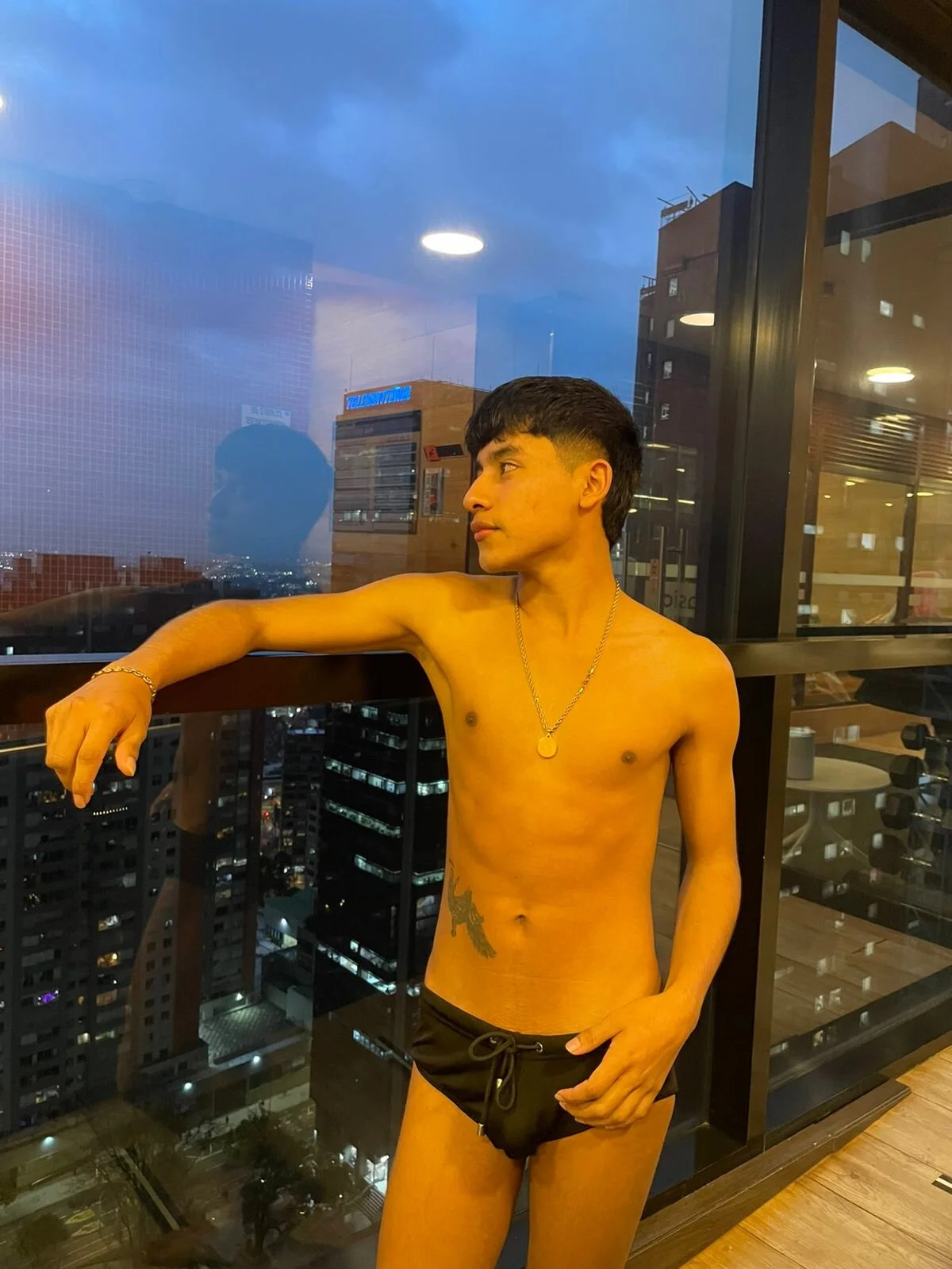 Трендове зображення  1385 Sebas_fire4