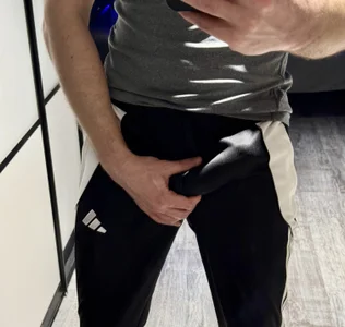 Long-Play Public Pic 2