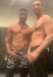 TheOnlyTwinTowers: Public ( 3 фото)