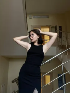 Public od AlmaMitchell  3 snímek