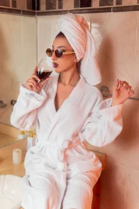 AilishBenson Coffee, Towels & hot Secrets😈🥰 Pic 4
