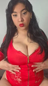rosebigboobs 😈😈I want to get closer to you so badly that I don't know if I can hide it💦💦 Foto 2