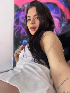 HannaRhodes: Sexy girl 😈 x2 ( фото)