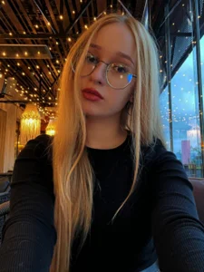 BeckiHoffer 🌃 Night Vibes 🎶 Poză 5