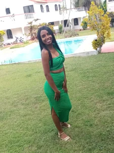 ZeynepLovely Public รูป  2