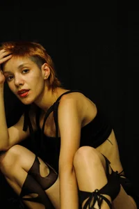 valuns kullanıcısının Do you like my self-portraits? <3 albümü -  7 fotoğraf