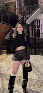 emi_bloom Public Εικόνα 5