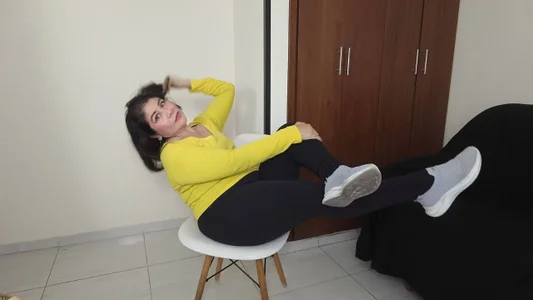 kiraGeineryellow day Bild 6