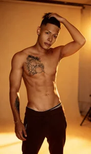 nicolas_valmont Public Foto 5