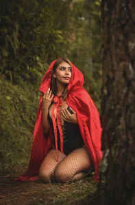 sara_calderon HALLOWEEN 2025🎃👸 Εικόνα 5