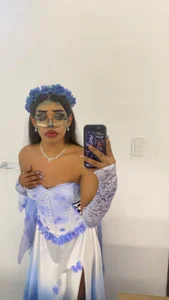 kendalrose_cr YOUR WIFE 💍HALOWEEN 🎃  6. fénykép