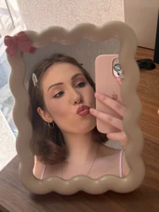 MargaretShyandSkinny mirror and me Pic 2