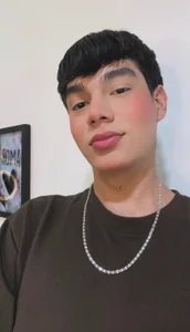 Isaac_Kurtt Public  4. fénykép