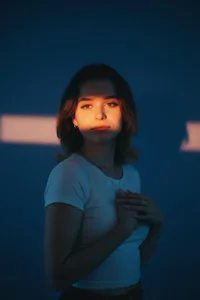 A smile is the best accessory. od EmelyMason  4 snímek