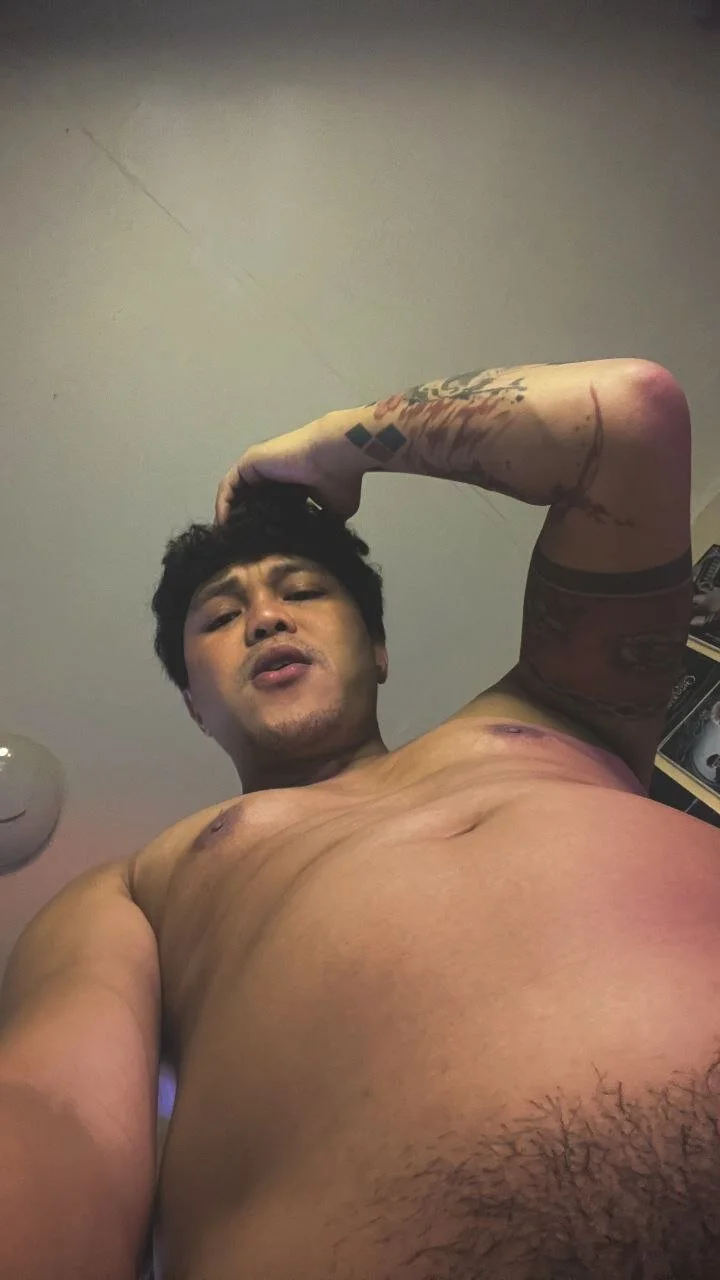 ADENjacksのPublicの 2枚の写真