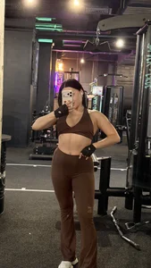 Li_Amelie_ Public Poză 8