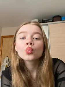 EvaRaee Public Εικόνα 3