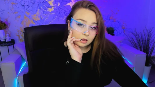 KimberlyMaran The future has come Hình 2