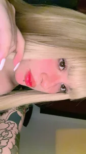 BlooddVelvet SOMETHING MORE OF ME Pic 2