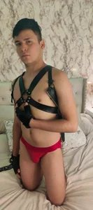 Aaron_Foxxx kullanıcısının Enjoy your fetishes with me albümü -  4 fotoğraf