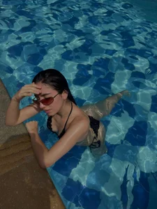 your favorite girl🔥 de angelsky11  5 photos