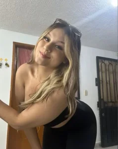 Valeriaa_21 Public รูป  3