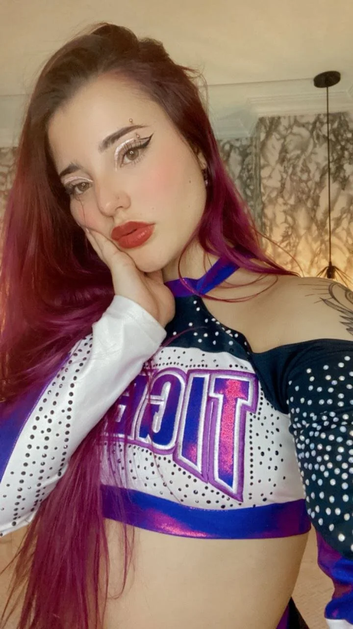 selina_adams