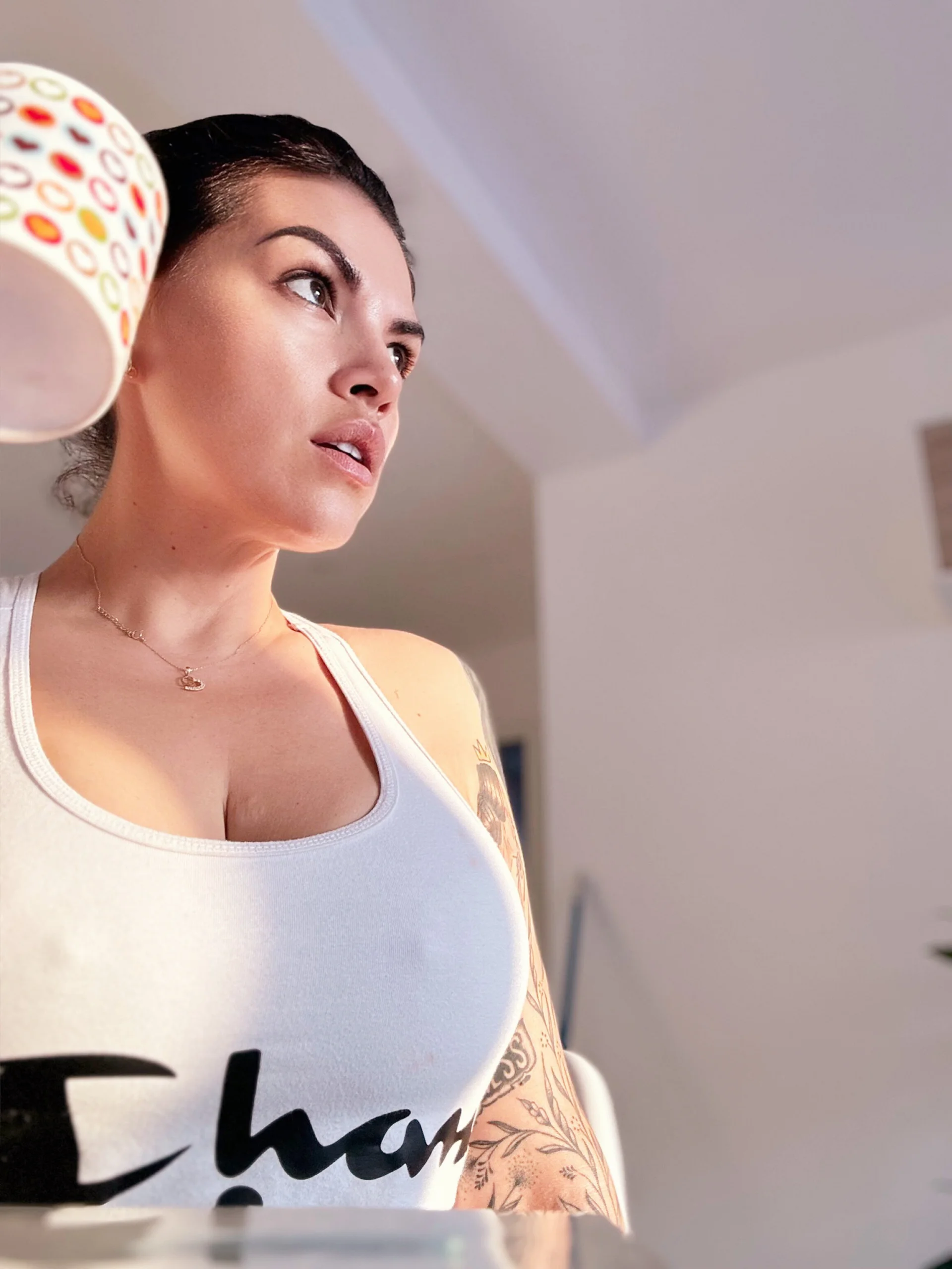 CarlaConnorTV - Photo 2