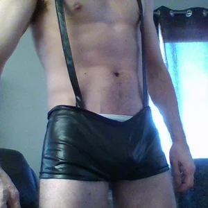 carlecatcharest Public Pic