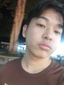 hot_asian_manPublic图片