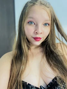 Public de LEYNABRAUN  2 photos