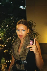 lexicoyy_ kullanıcısının let's smoke another one? albümü -  3 fotoğraf