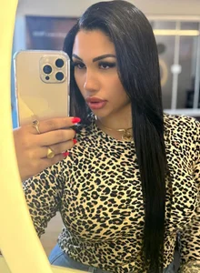 MelFonseca Public Pic 5